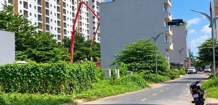 Bán đất đường D5 An Khánh 69,5 m², giá 20,5 tỷ