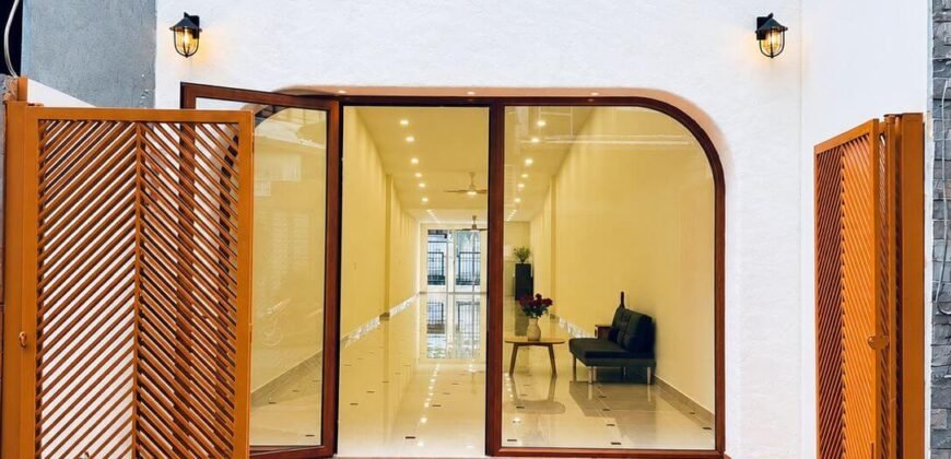 Bán nhà mặt tiền đường 54 Thảo Điền, giá 29,8 tỷ