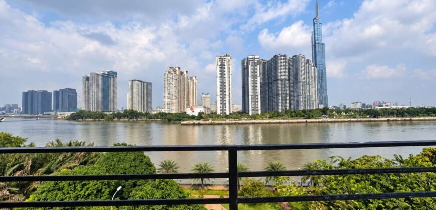 Cho thuê tòa nhà ven sông 2.500 m², 700 triệu/tháng
